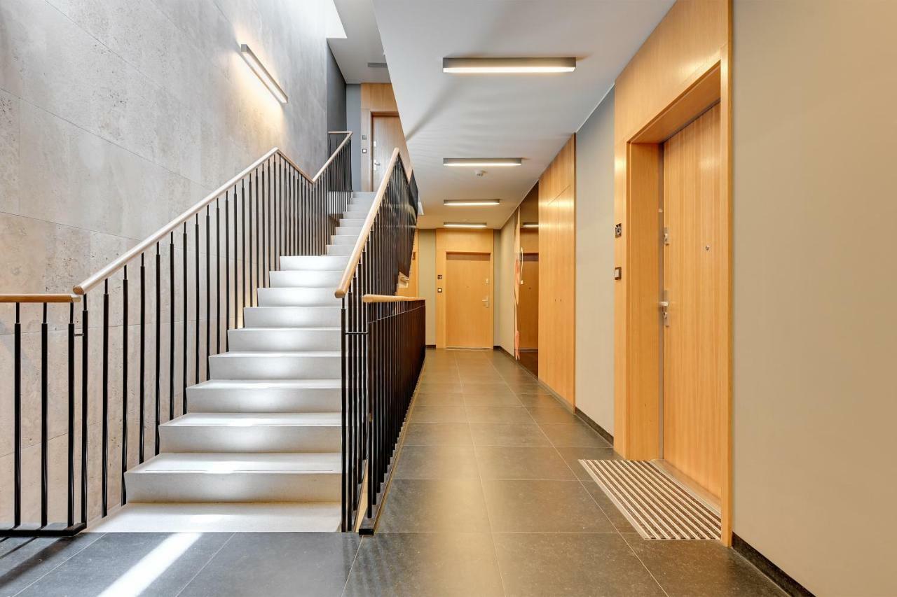 Dom & House - Apartamenty Nadmorski Dwor Гданьск Экстерьер фото
